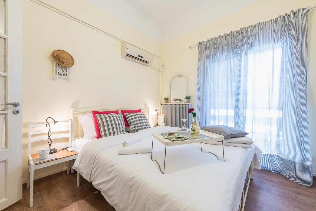 Lovely 1 Bedroom Apartment In เอเธนส์ ภายนอก รูปภาพ