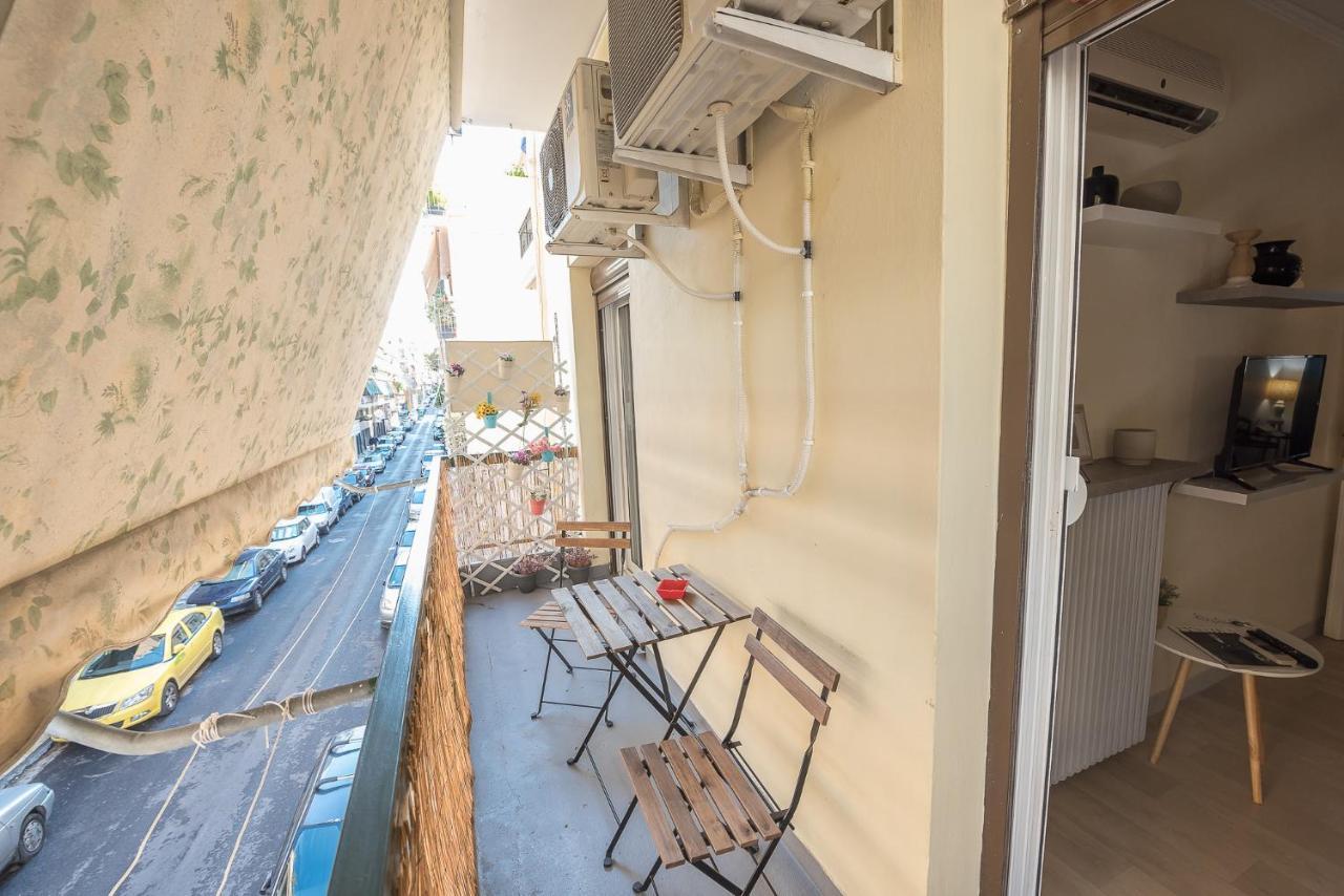Lovely 1 Bedroom Apartment In เอเธนส์ ภายนอก รูปภาพ